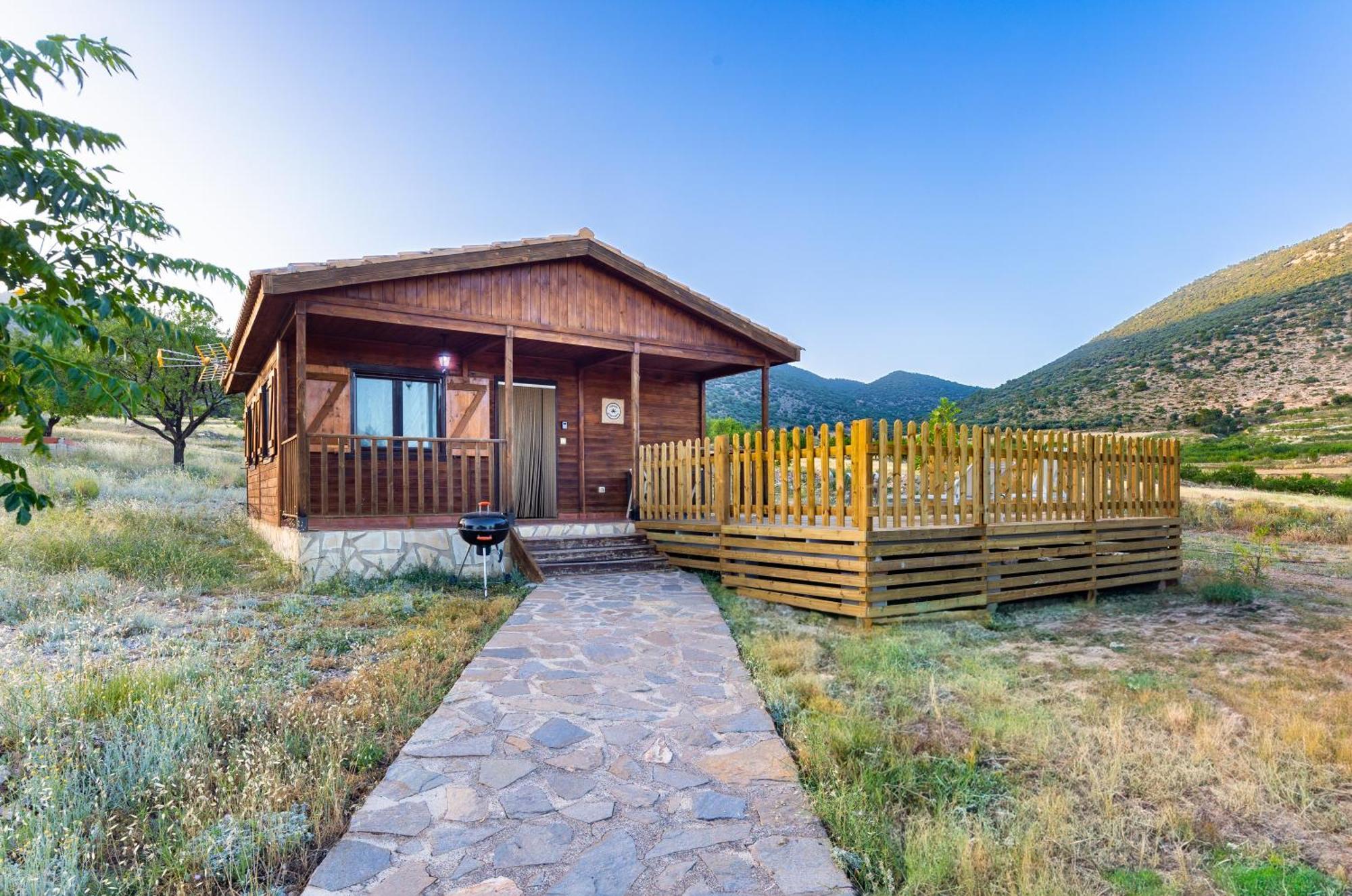 Aldea Los Odres - Cabanas De Madera De 1ª Con Piscina Privada Y Bbq En La Puerta Moratalla  Exterior photo